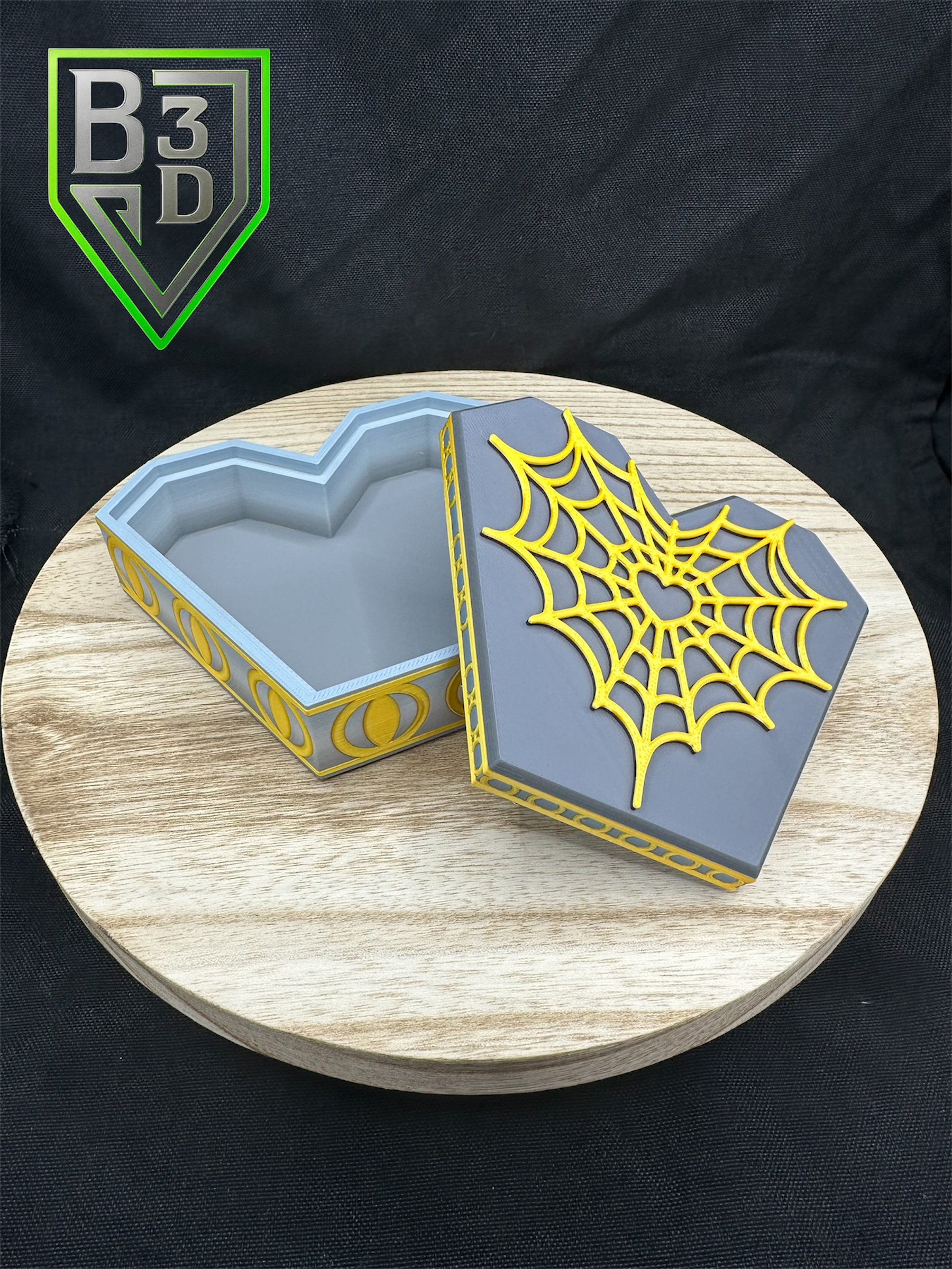 Coffin Heart Box with Lid